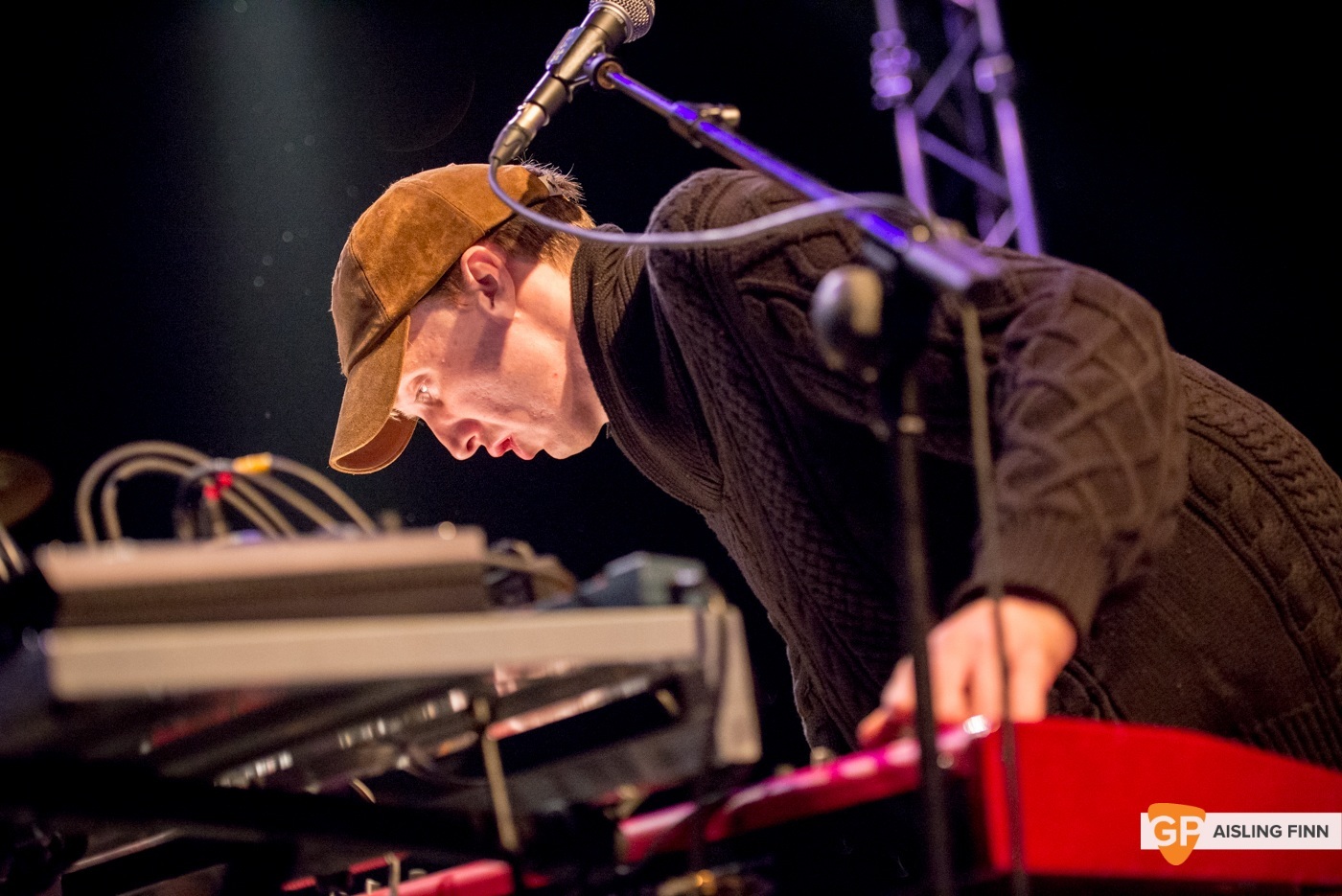 ATLAS SOUND at THE BUTTON FACTORY by AISLING FINN (7)