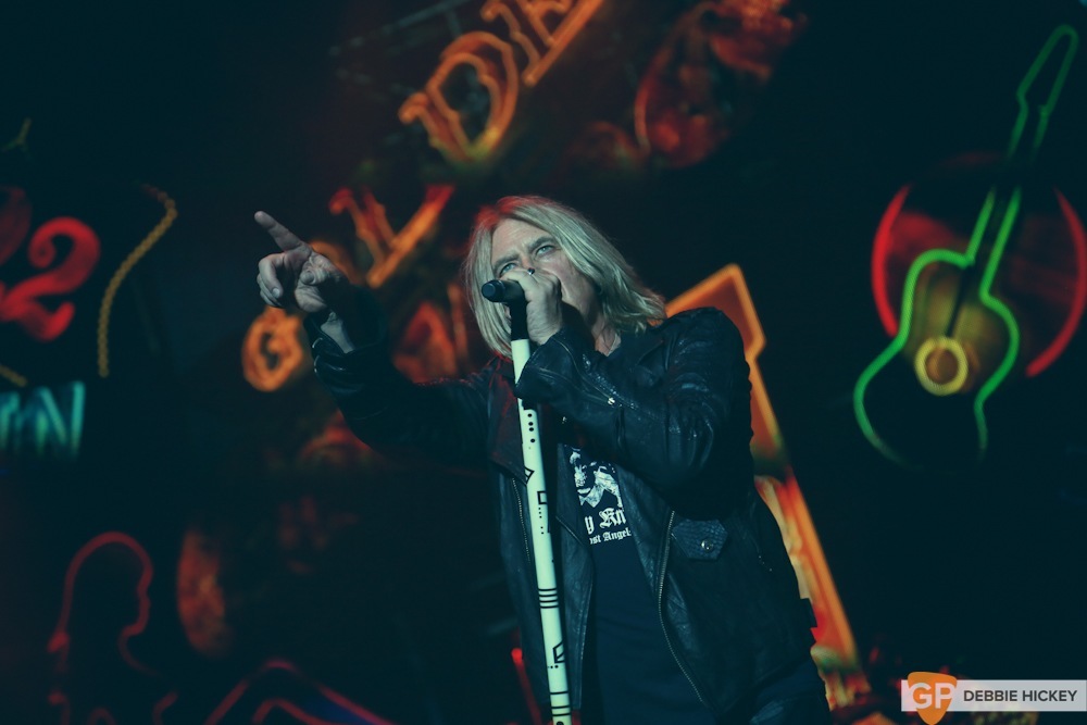 Def Leppard at 3Arena by Debbie Hickey