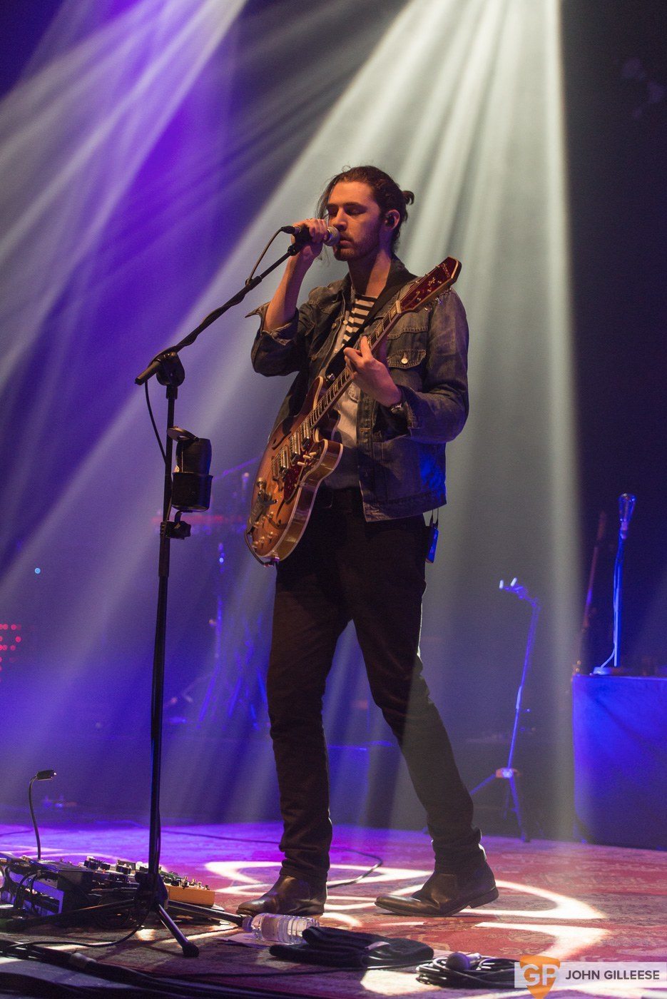 Hozier @ Manchester Apollo by John Gilleese