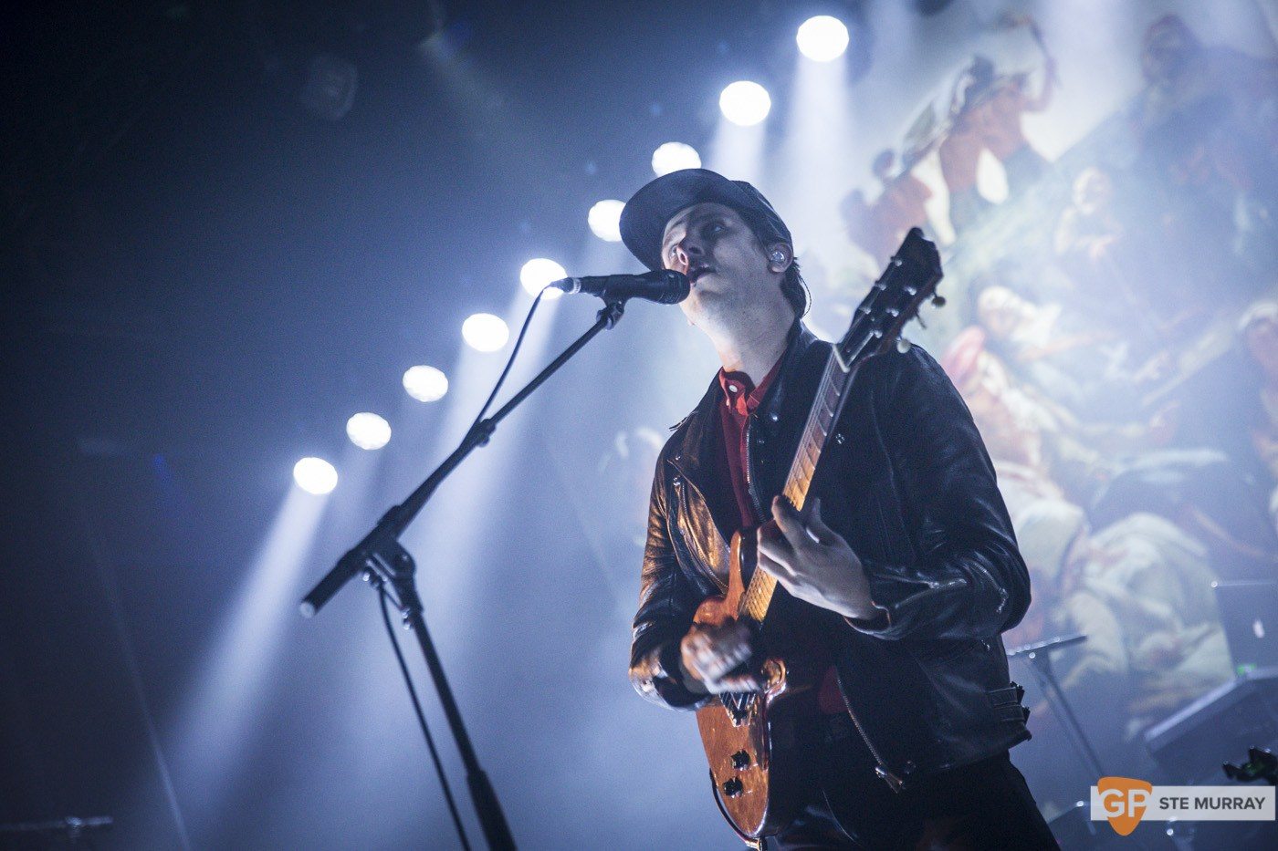 jamie-t-at-the-olympia-by-ste-murray_08