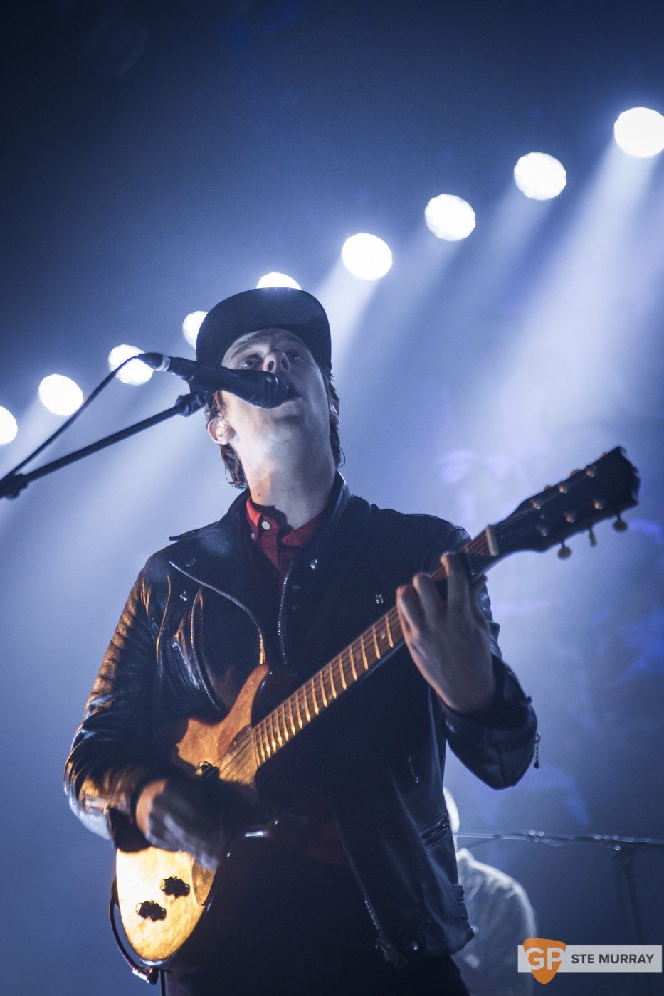 jamie-t-at-the-olympia-by-ste-murray_12