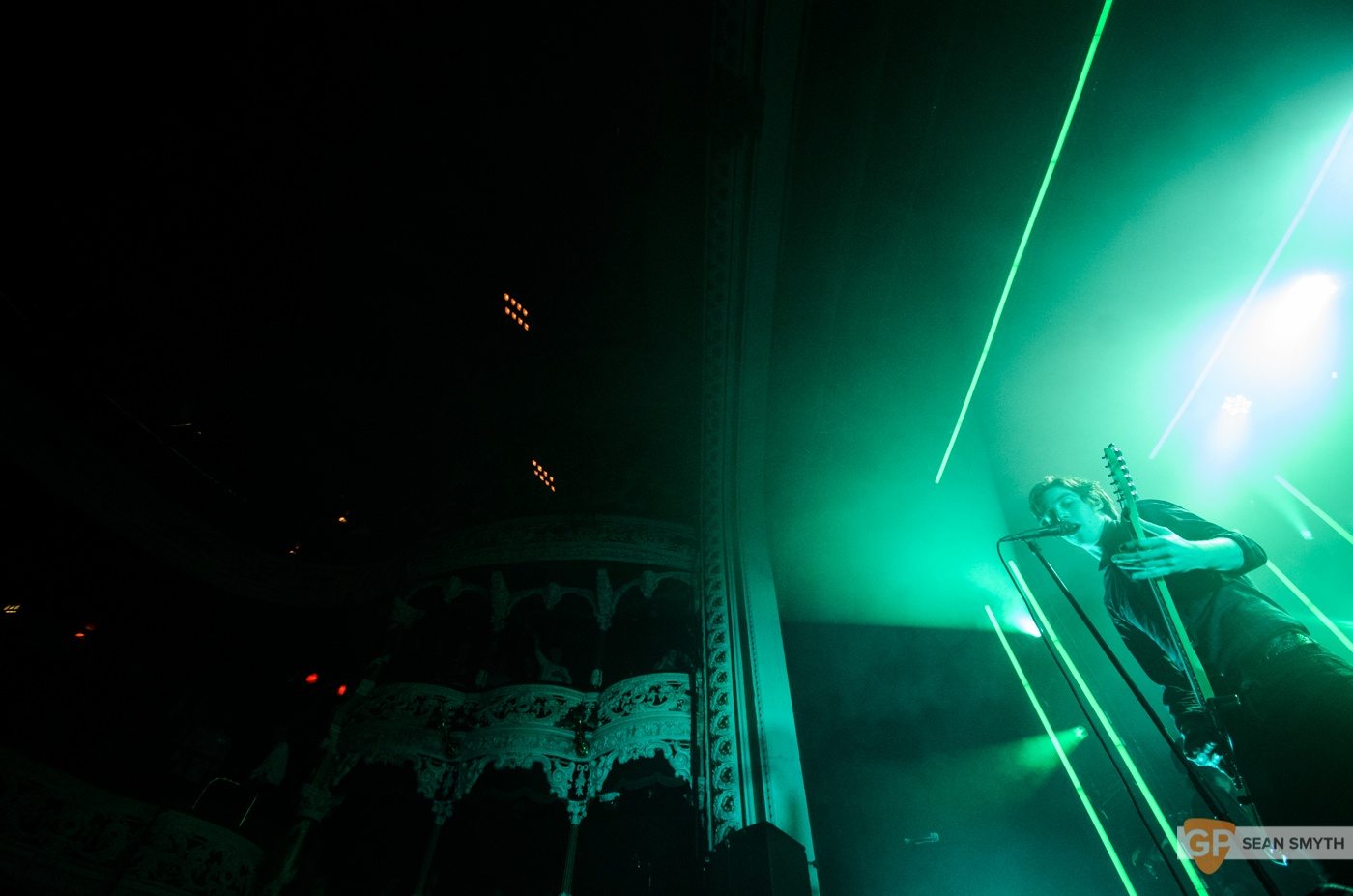 catfish-and-the-bottlemen-at-the-olympia-theatre-by-sean-smyth-20-11-16-16-of-27