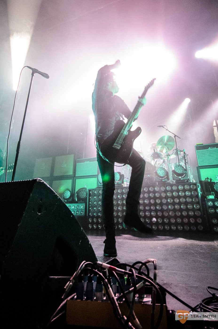 catfish-and-the-bottlemen-at-the-olympia-theatre-by-sean-smyth-20-11-16-26-of-27