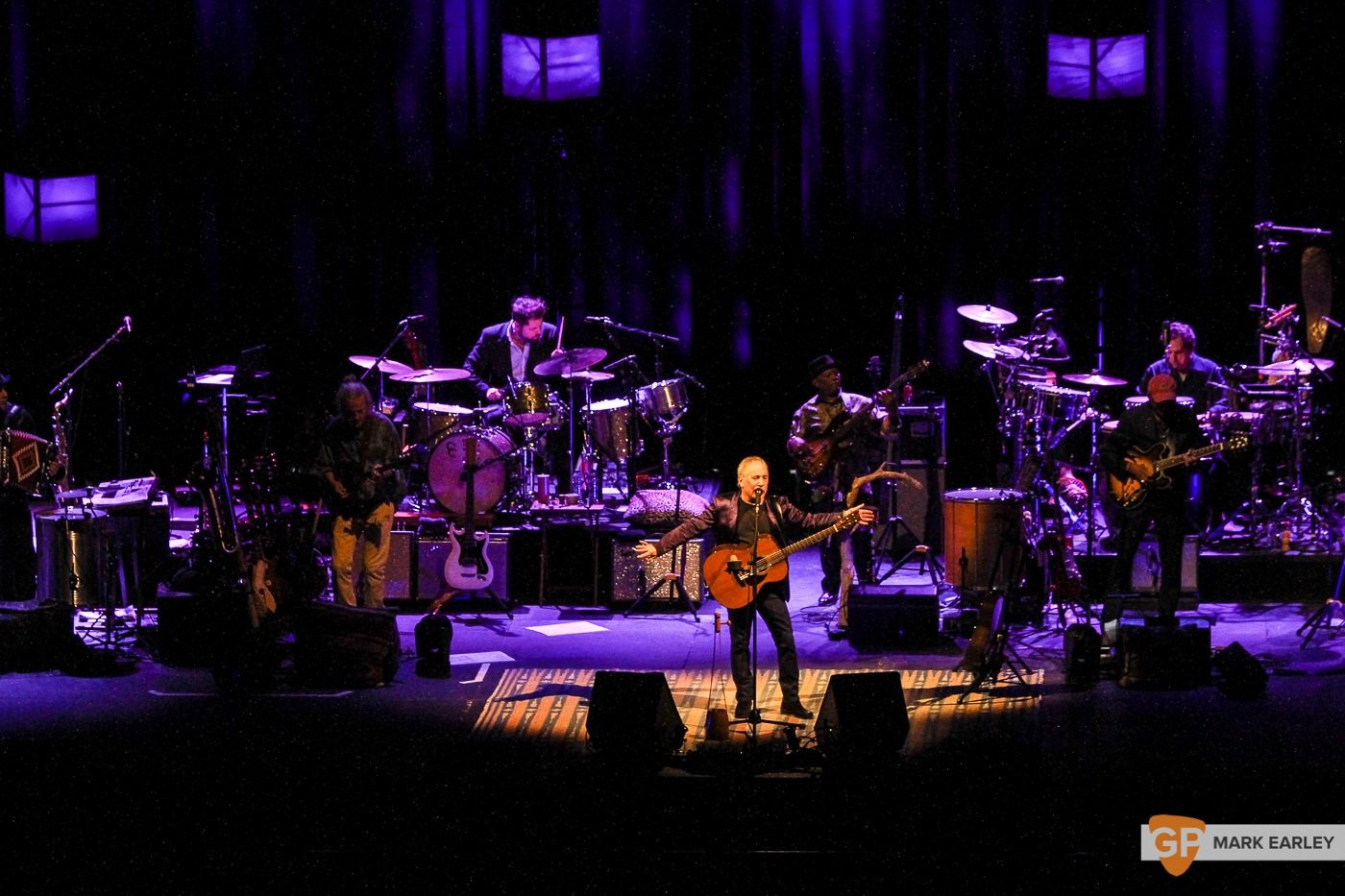 Photos of Paul Simon by Mark Earley