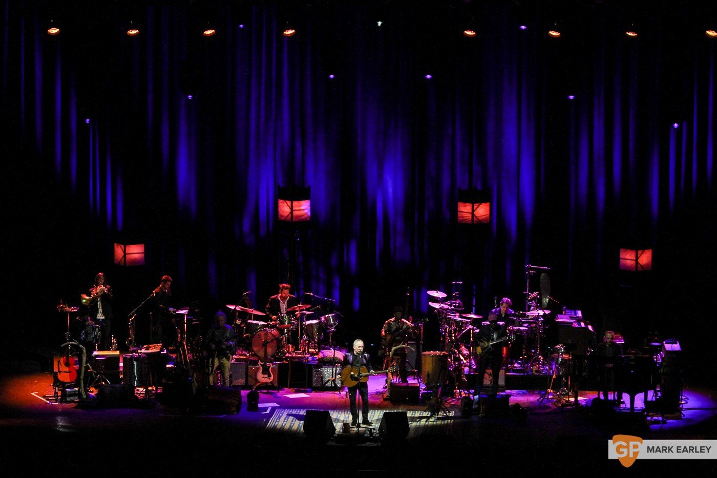 Photos of Paul Simon by Mark Earley