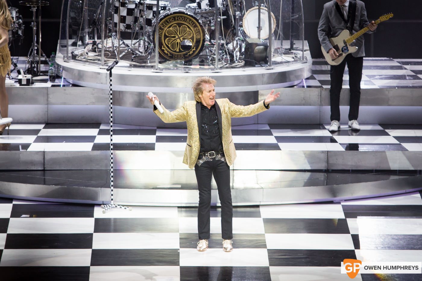 Rod Stewart at The 3Arena by Owen Humphreys