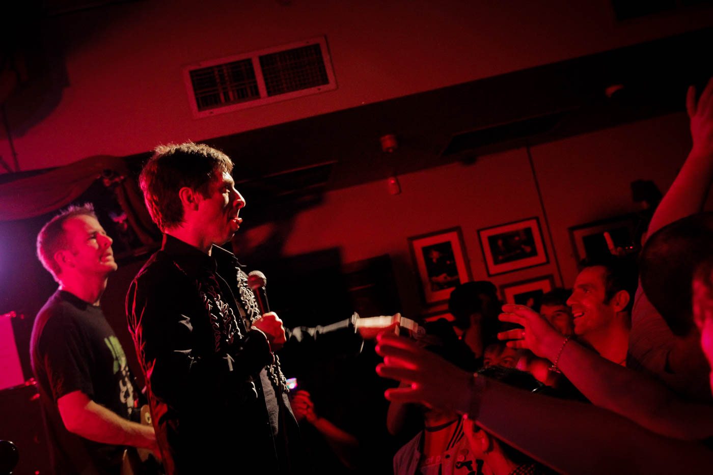Sultans of Ping in Whelan’s on 10 December 2016 by Yan Bourke Sultans of Ping in Whelan’s on 10 December 2016 by Yan Bourke