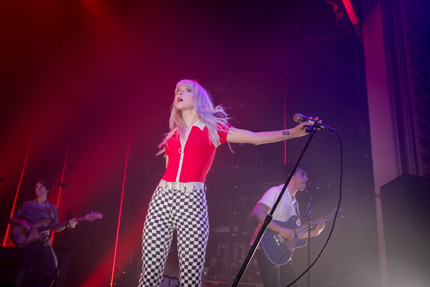 Paramore at the Olympia on 15 June 2017 by Yan Bourke