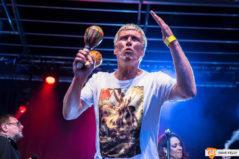 The Happy Mondays at Leopardstown Racecourse on 17 August 2017 (15 of 30)