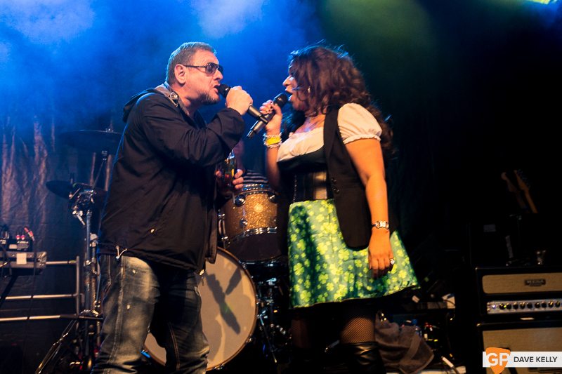 The Happy Mondays at Leopardstown Racecourse on 17 August 2017 (20 of 30)