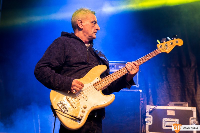The Happy Mondays at Leopardstown Racecourse on 17 August 2017 (27 of 30)