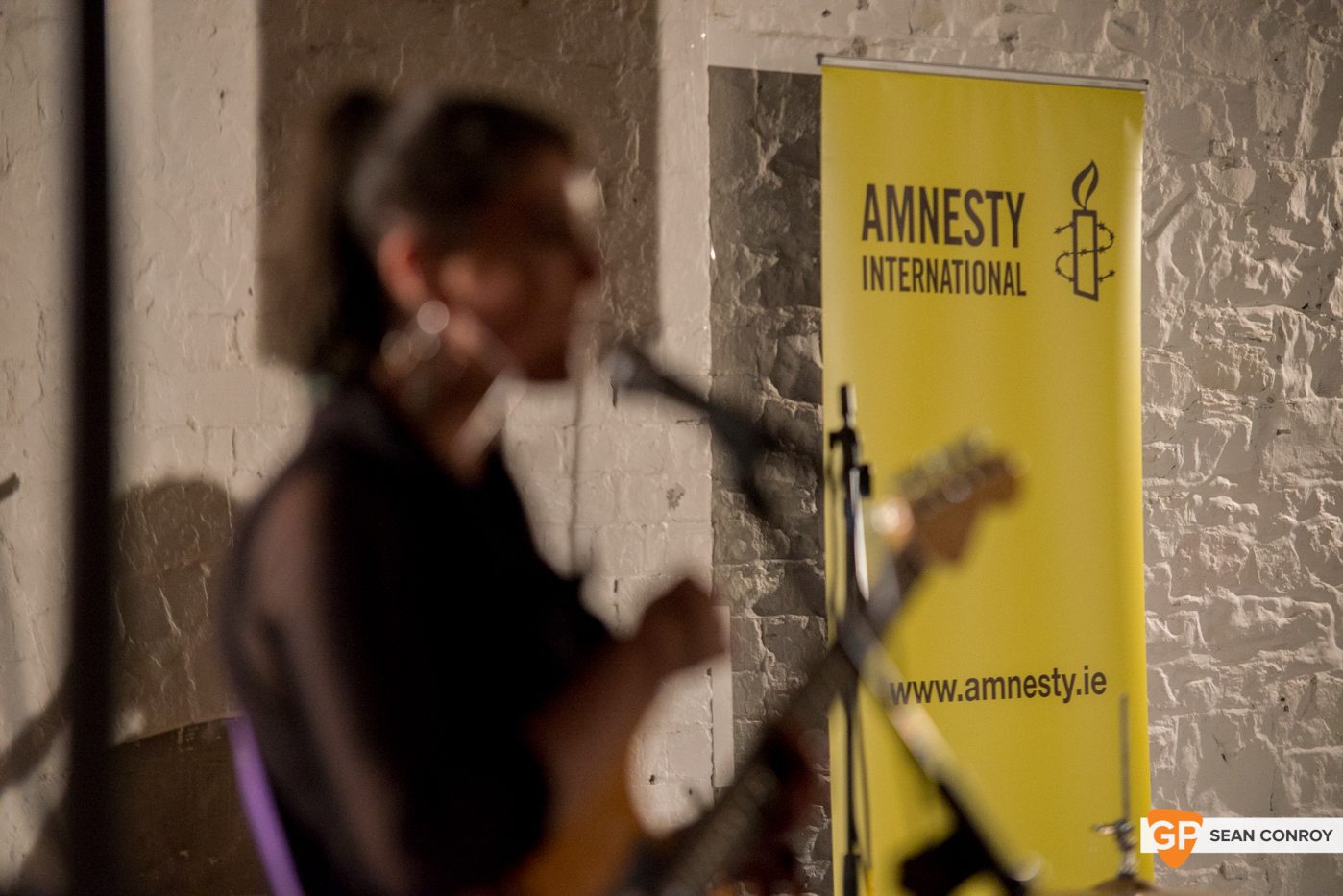 Wyvern Lingo at D-Light Studios – Sofar Sounds