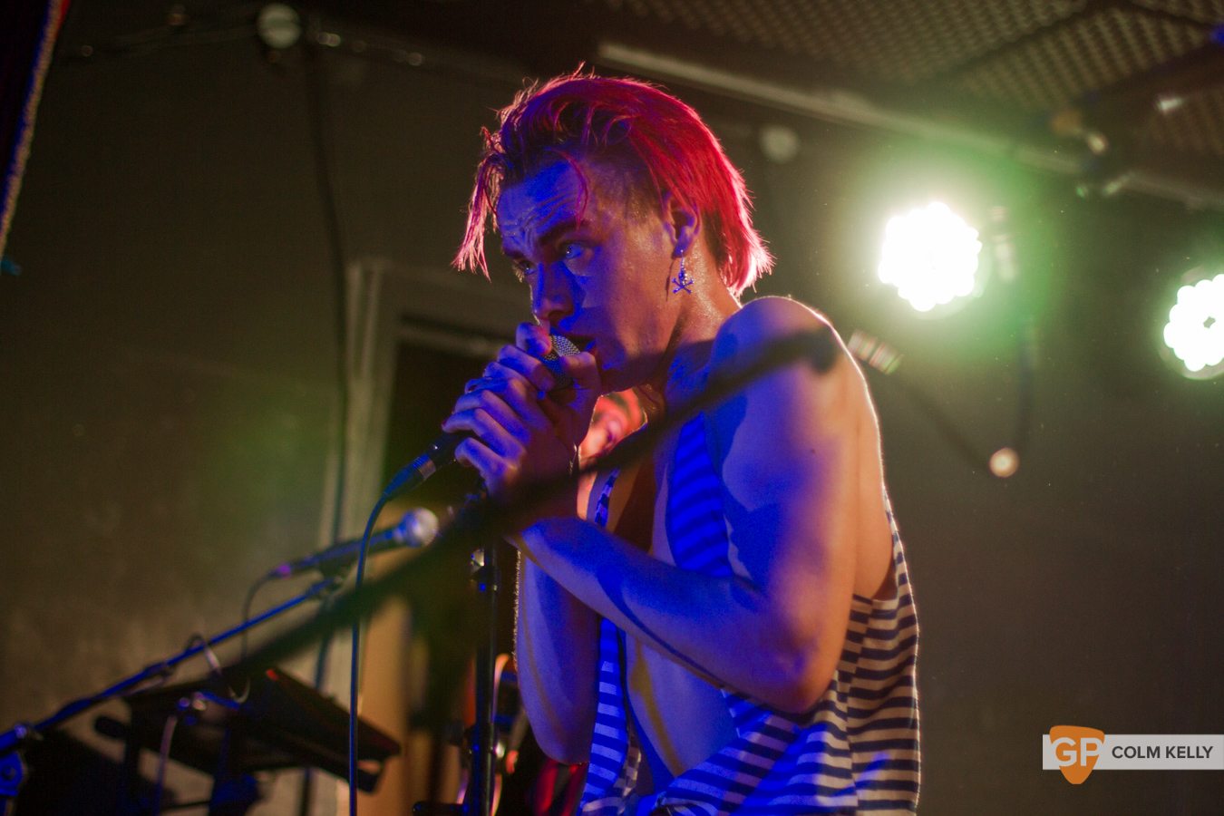 HMLTD at The Workmans Club, Dublin by Colm Kelly-10-385