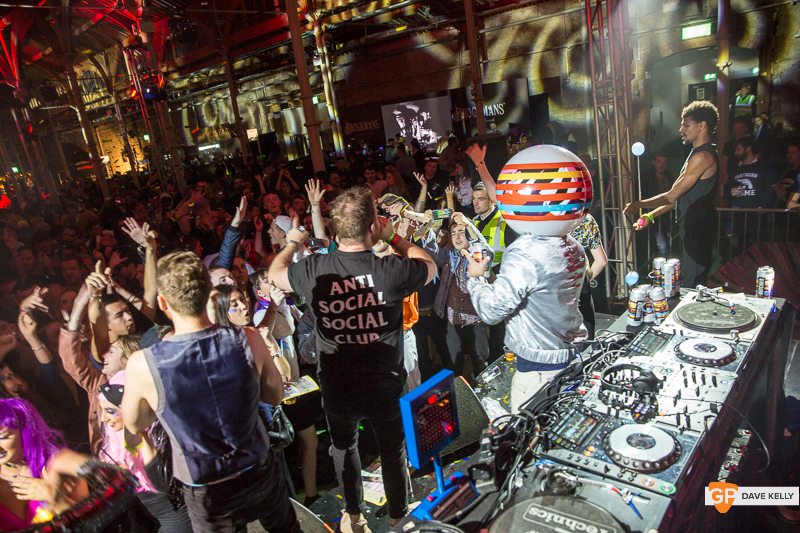 Bingo Loco at Metropolis Festival 28 October 2017-18