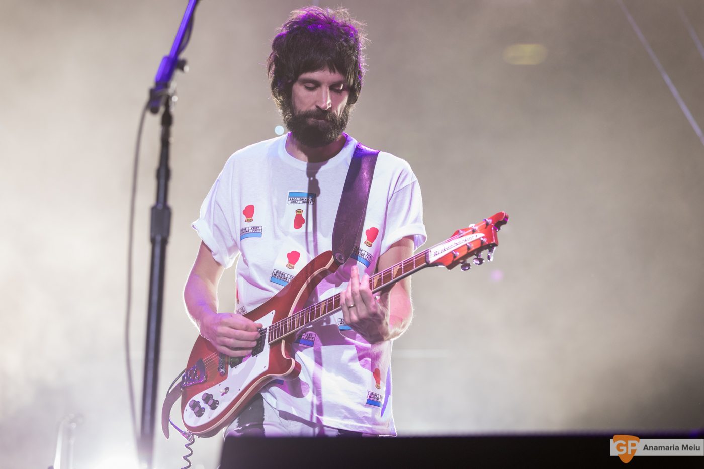 Kasabian-17