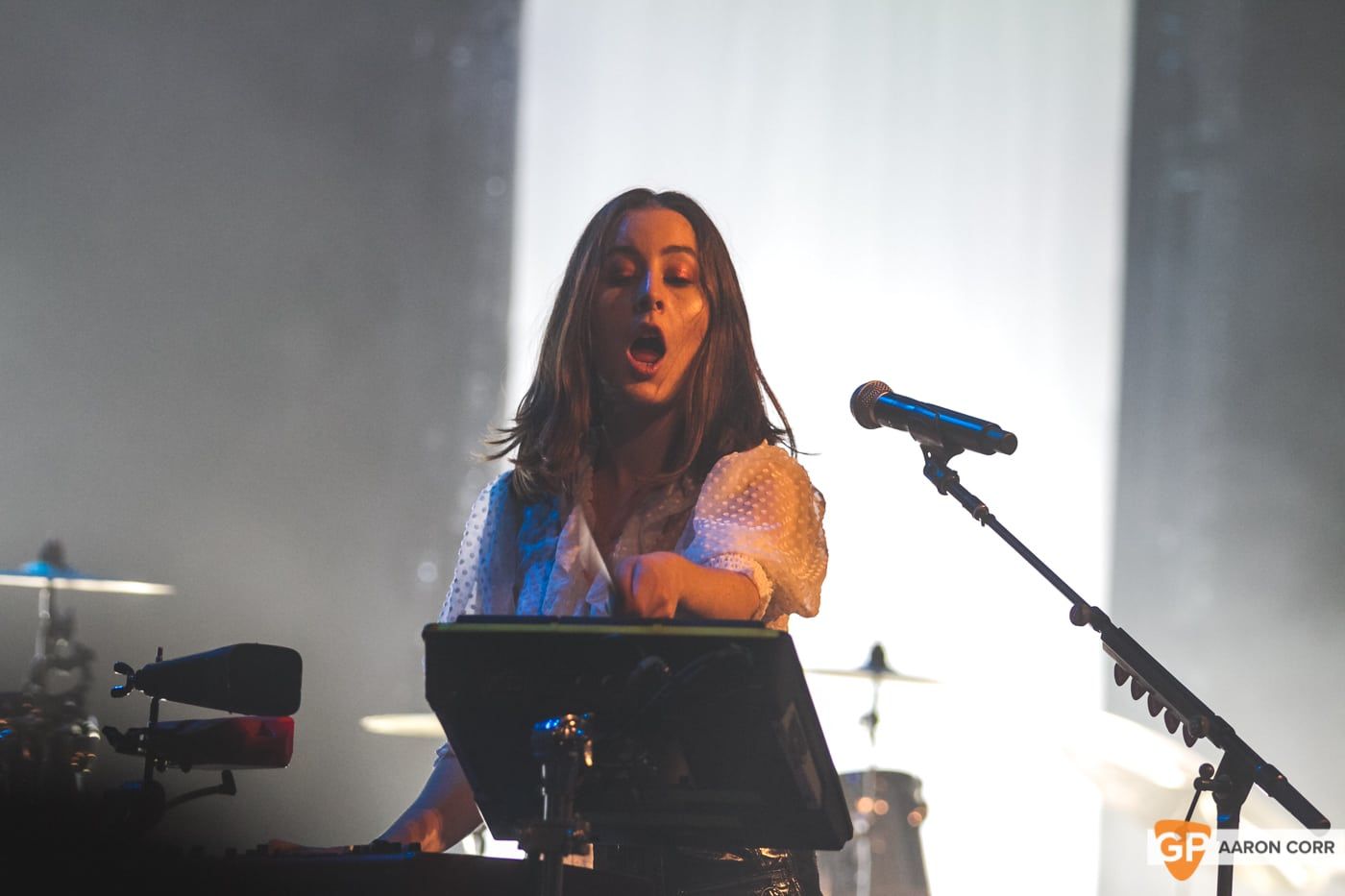 Haim at Olympia by Aaron Corr-2133