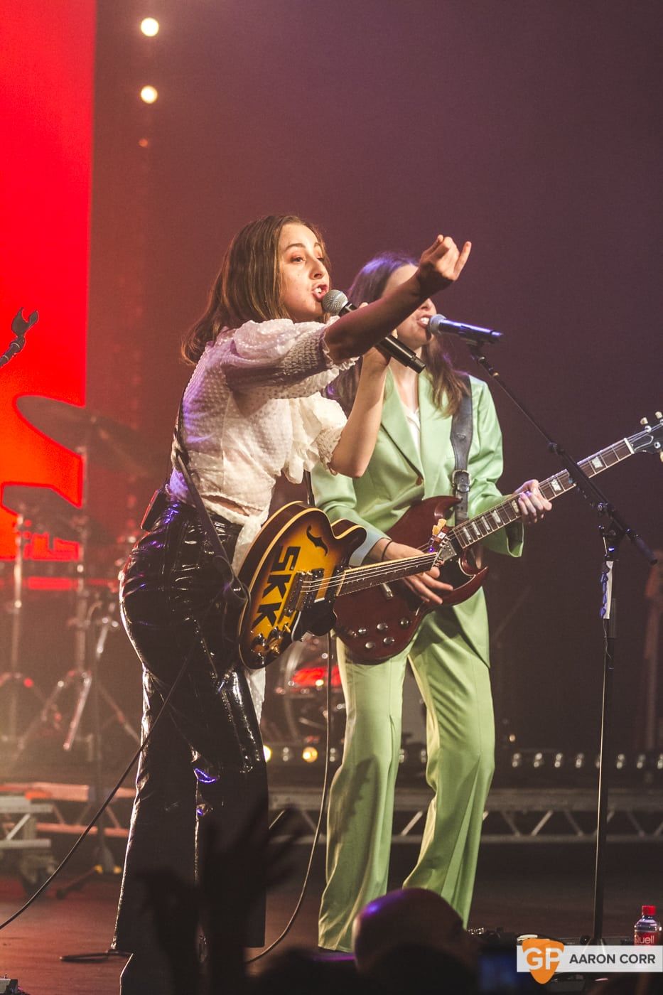 Haim at Olympia by Aaron Corr-2200