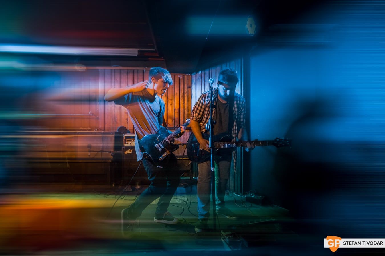 Shrink like Alice Whelans summer watch 2018 Tivodar-1-4