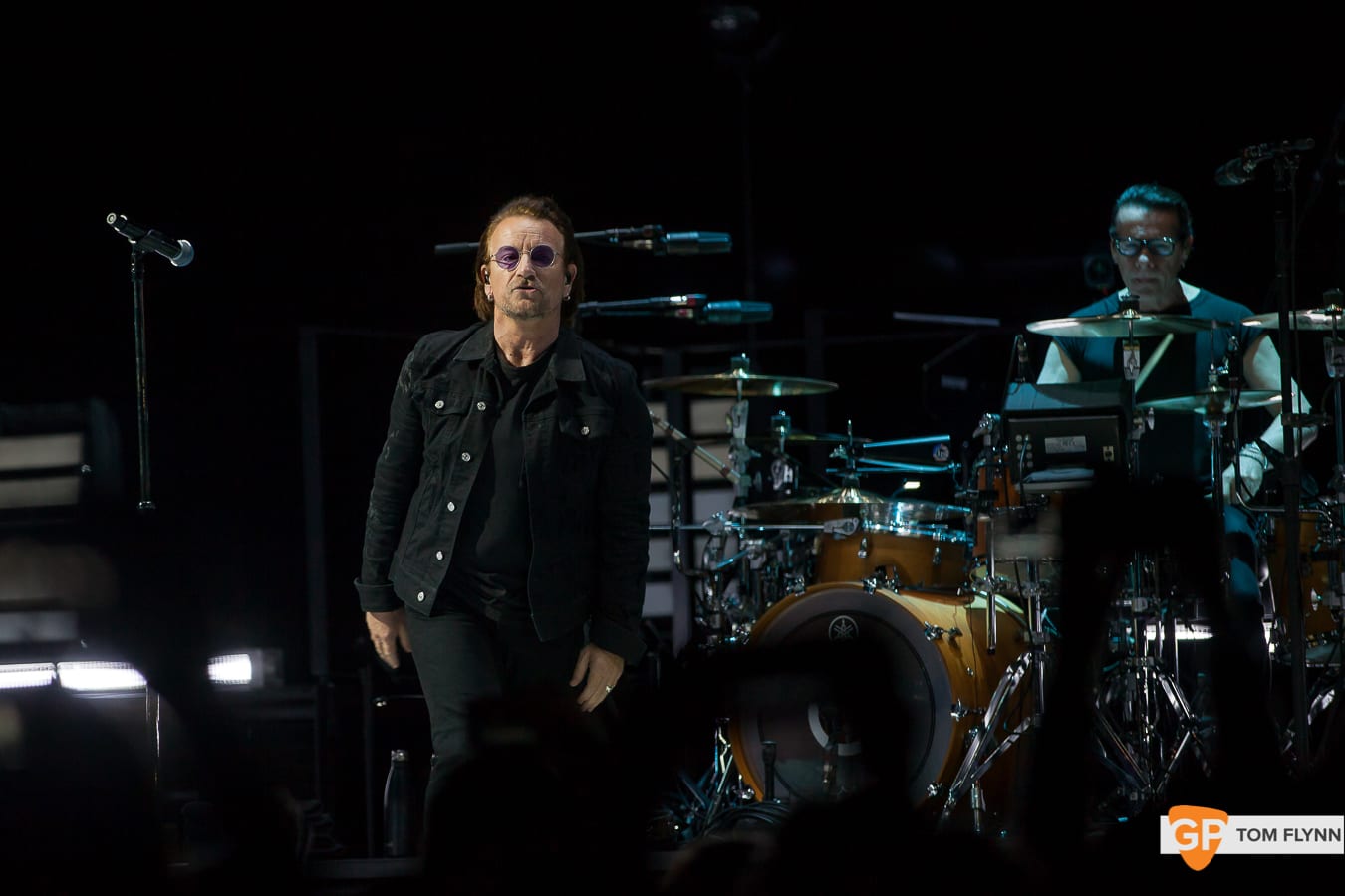 U2