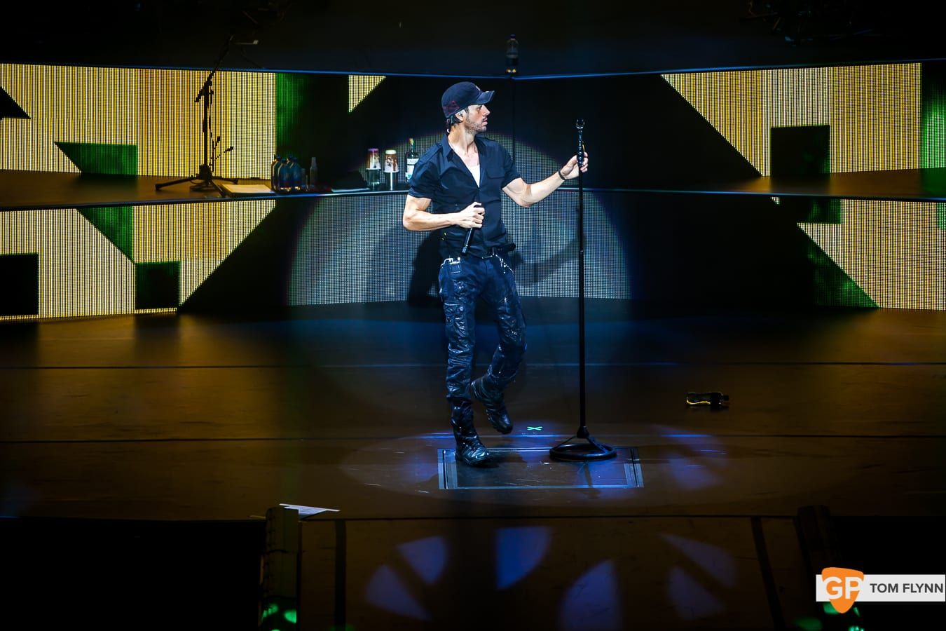 ENRIQUE IGLESIAS