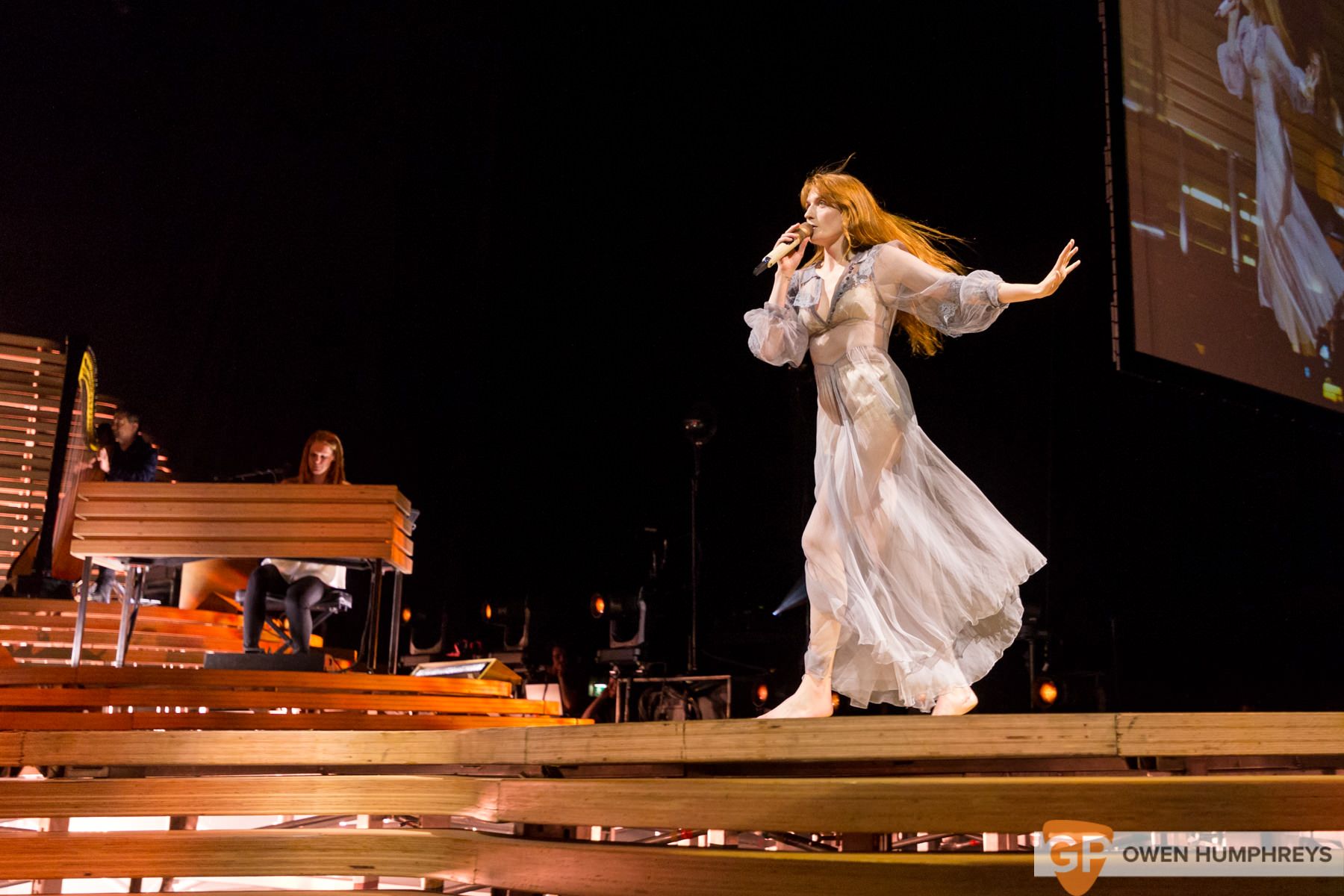 Florence + The Machine at the 3Arena. Photo by Owen Humphreys www.owen.ie