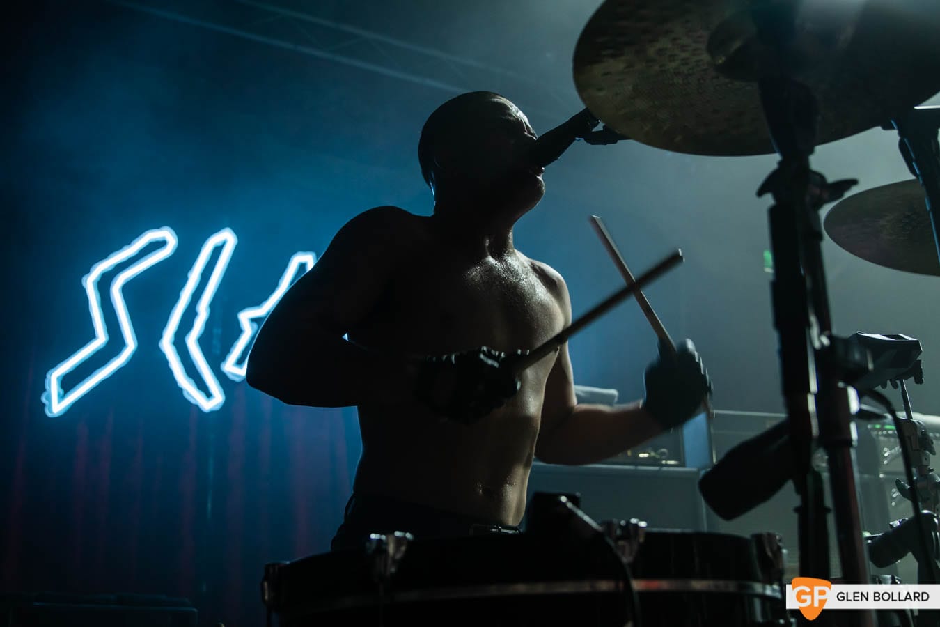SlavesAcademy