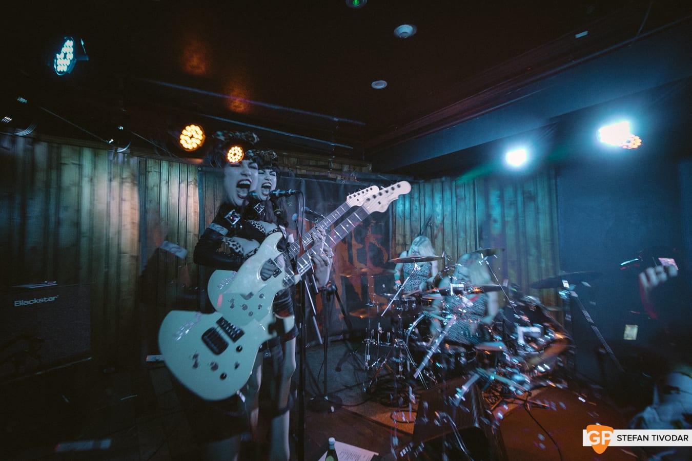 Vulpynes Upstairs Whelans November 2018 Tivodar 12