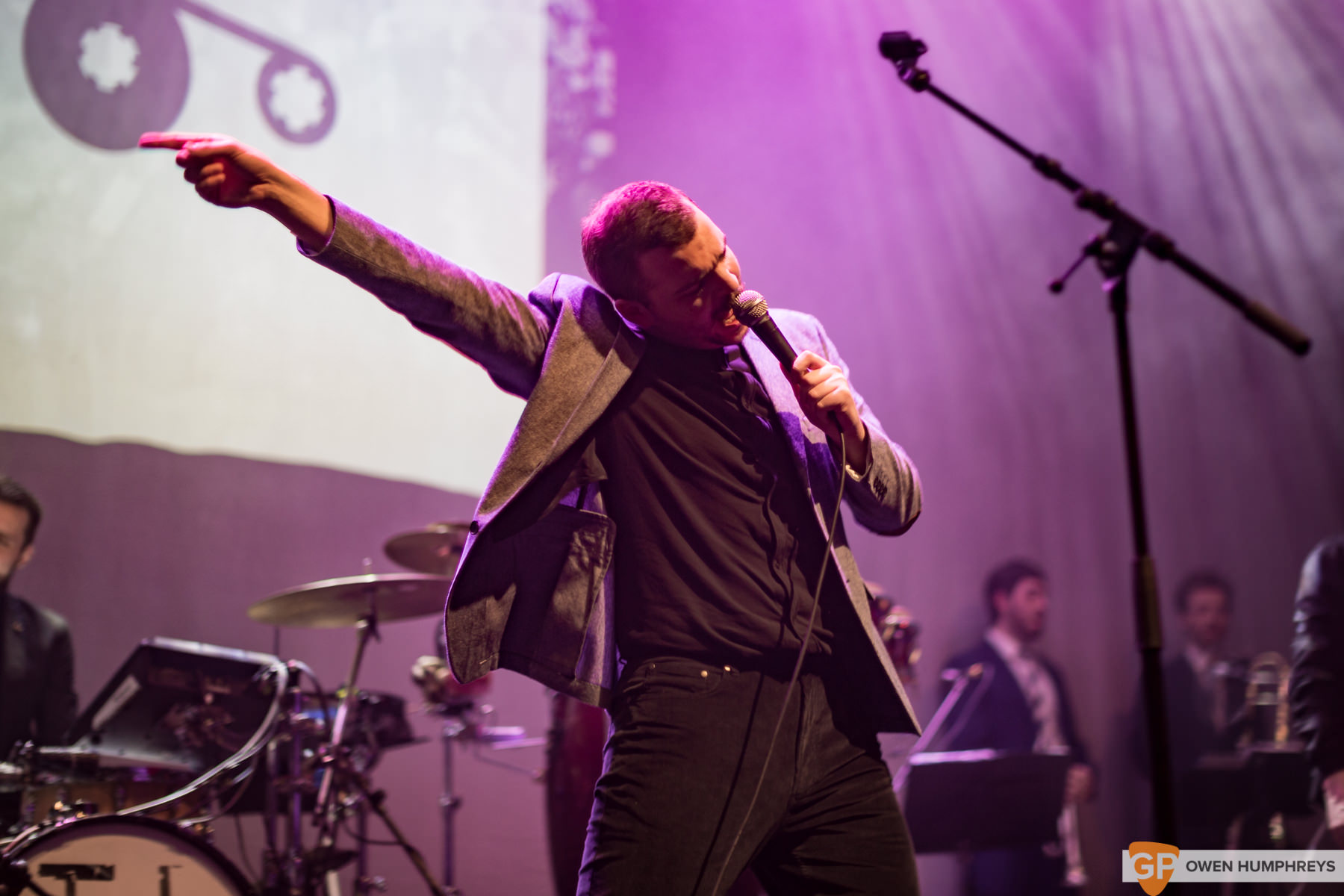 NYE in Vicar Street by Owen Humphreys-12