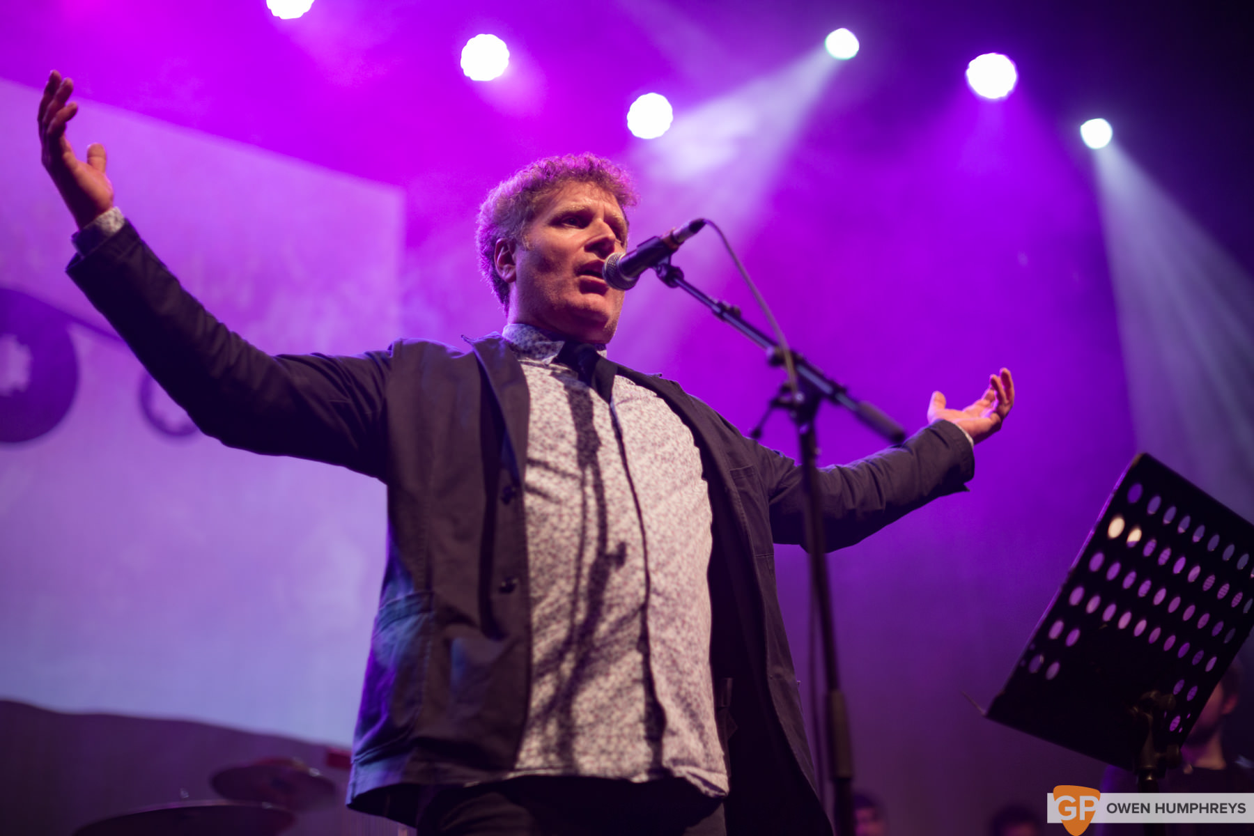NYE in Vicar Street by Owen Humphreys-18