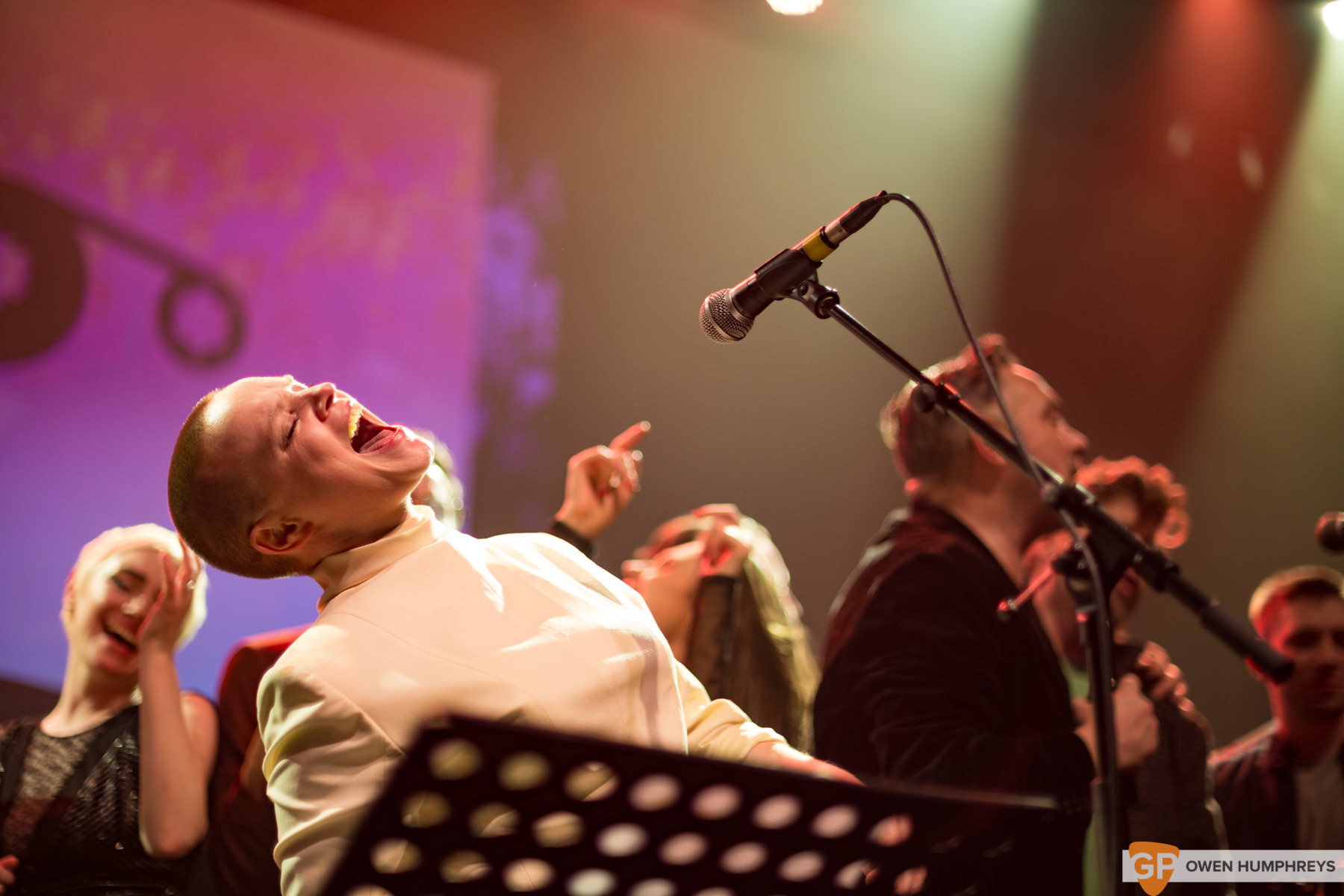 NYE in Vicar Street by Owen Humphreys-44
