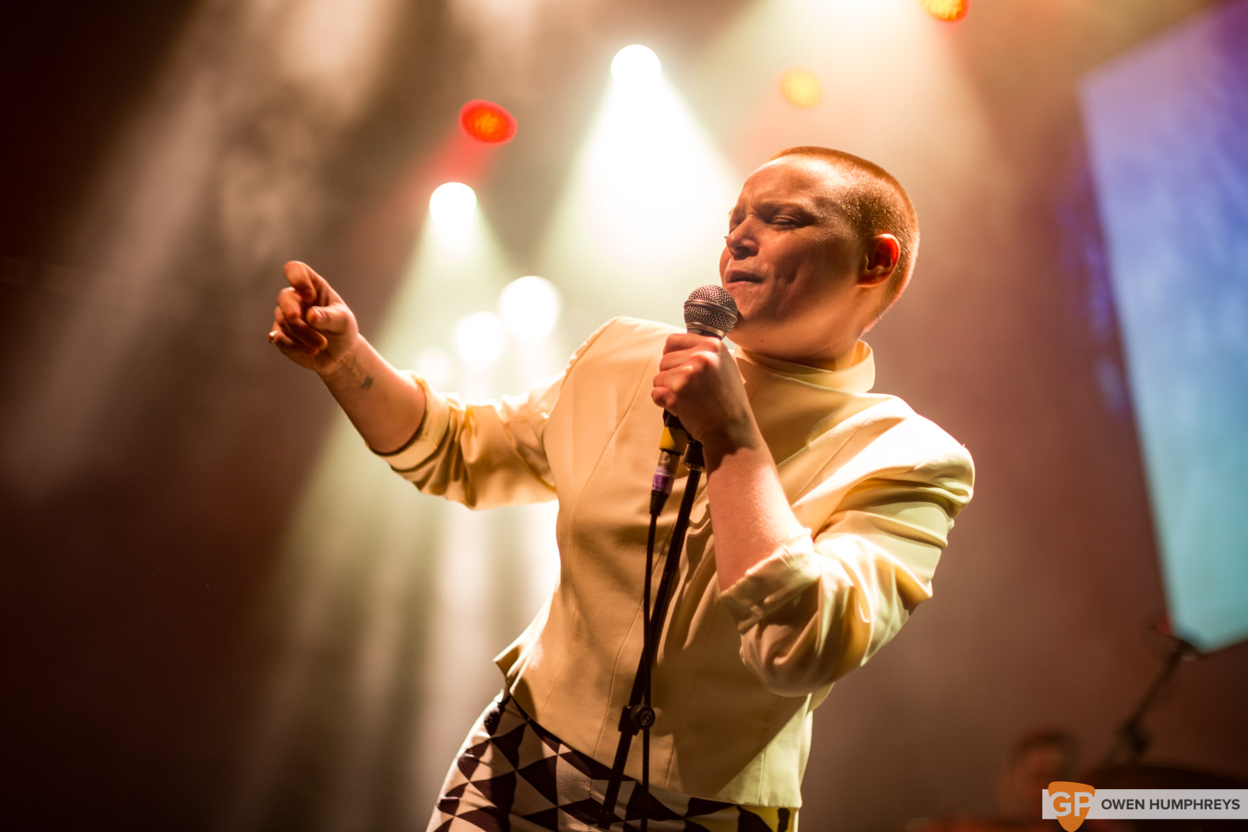 NYE in Vicar Street by Owen Humphreys-5