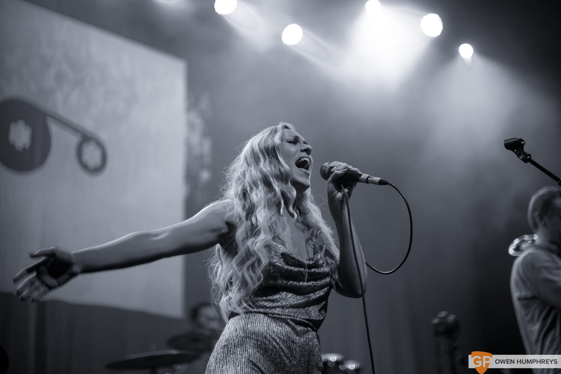 NYE in Vicar Street by Owen Humphreys-51