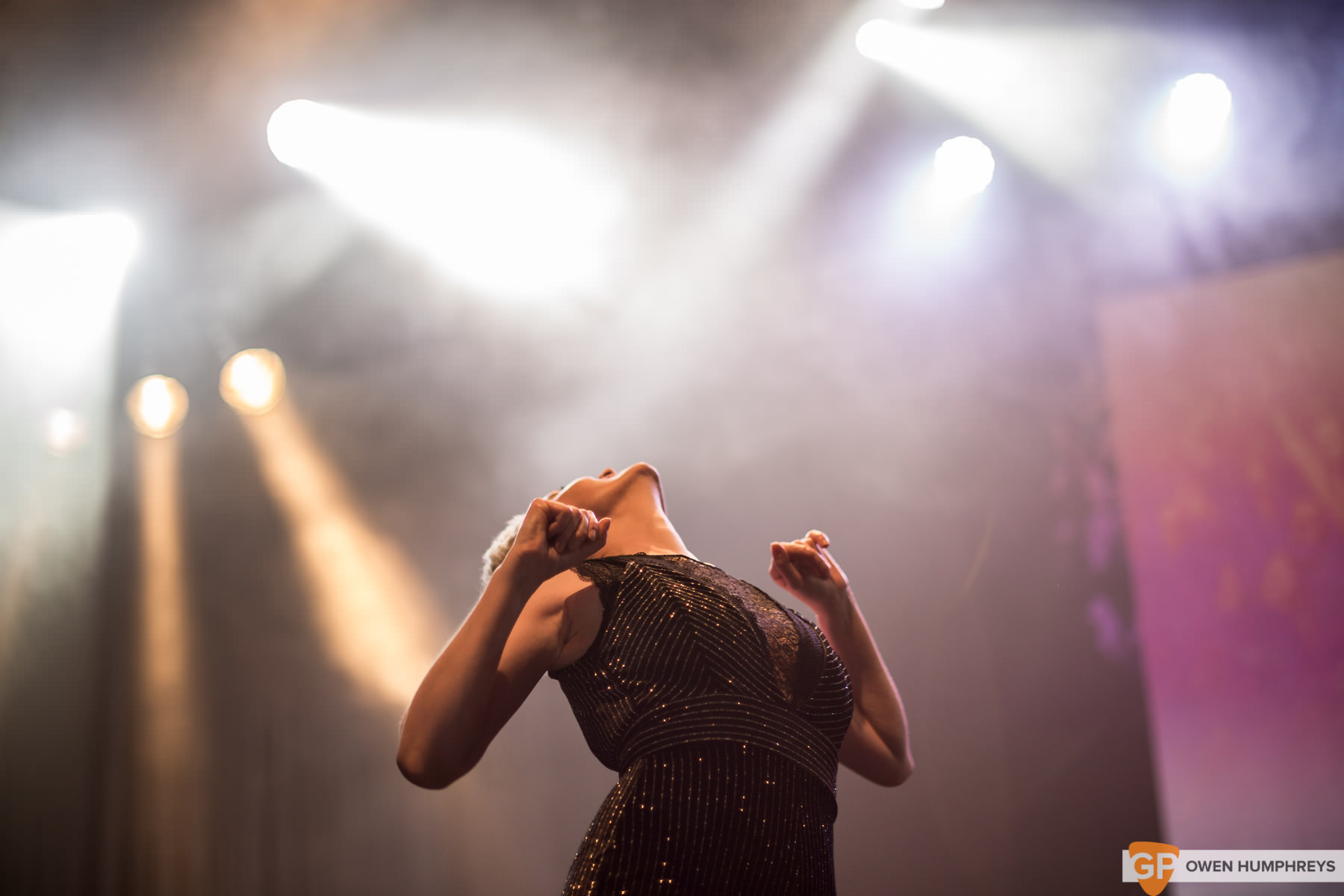 NYE in Vicar Street by Owen Humphreys-6