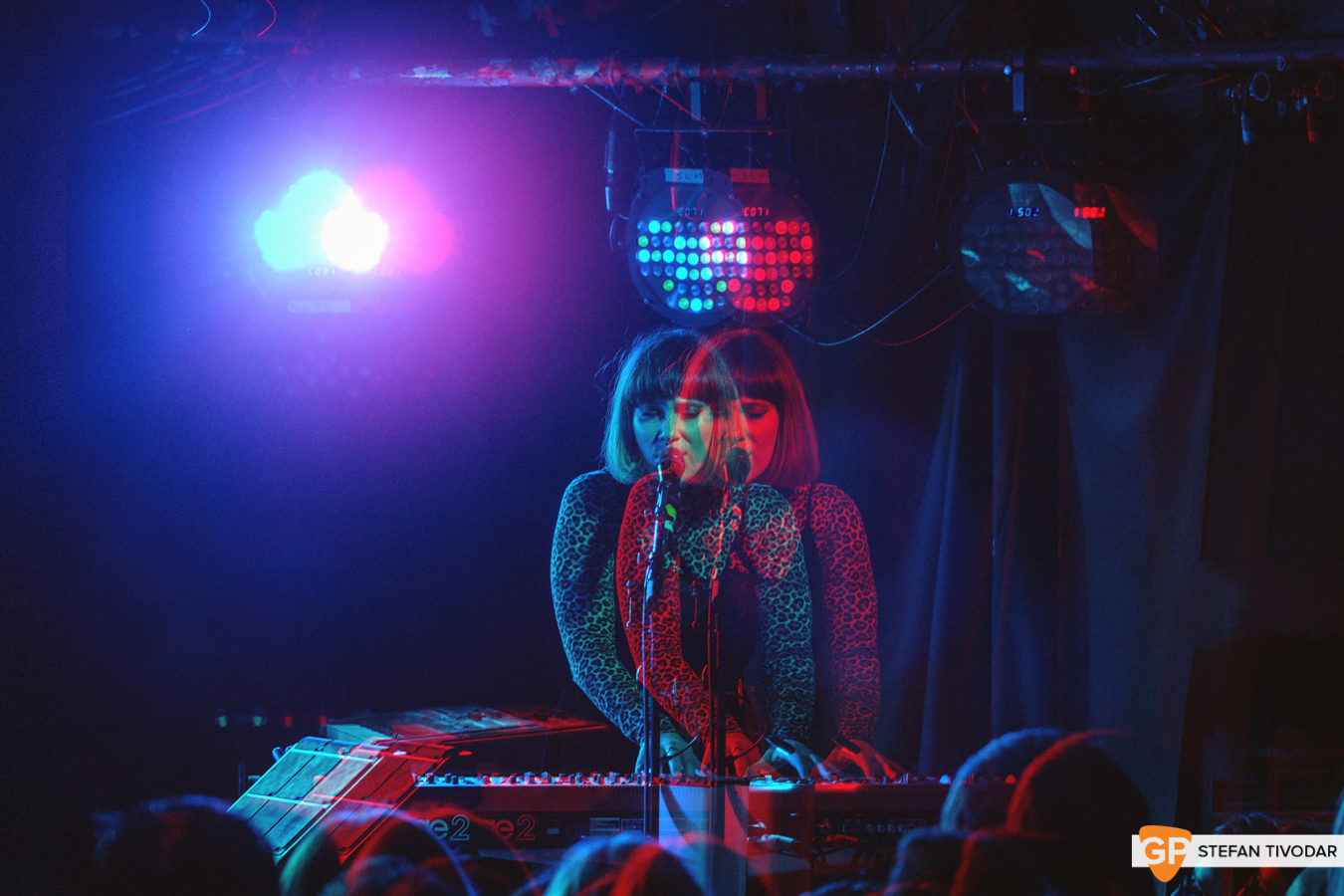 Walking on Cars Whelans January 2019 Whelans Tivodar3