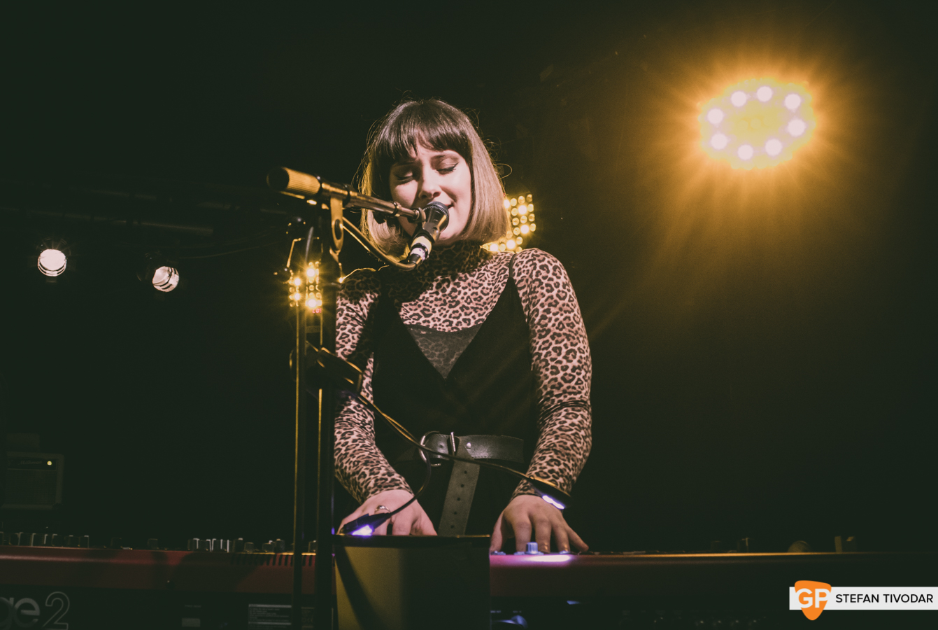Walking on Cars Whelans January 2019 Whelans Tivodar5