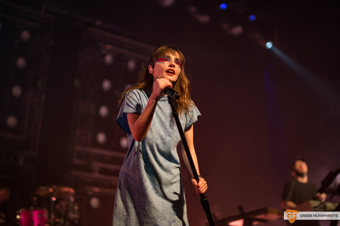 Chvrrches at the Olympia Theatre. Photo by Owen Humphreys. www.owen.ie