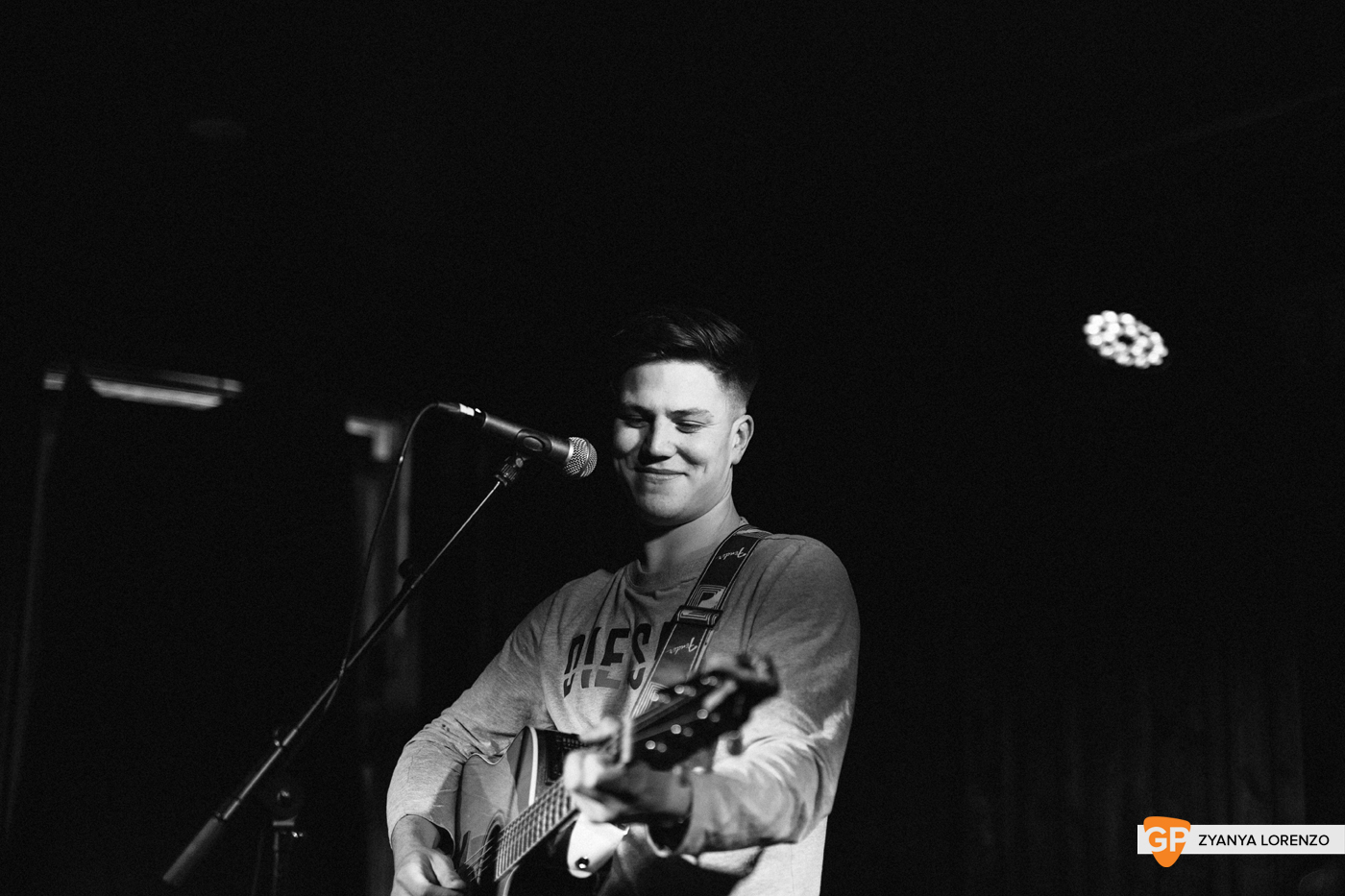 Dan-Elliott-Whelans-Zyanya-Lorenzo-13-03-19-11