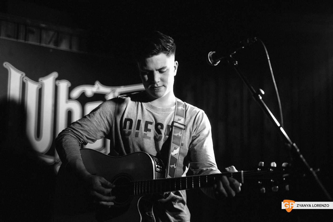 Dan-Elliott-Whelans-Zyanya-Lorenzo-13-03-19-14