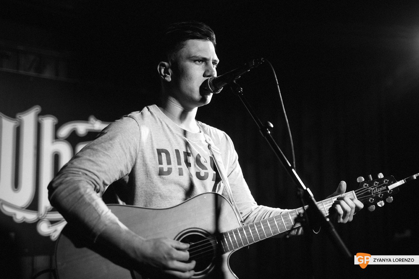 Dan-Elliott-Whelans-Zyanya-Lorenzo-13-03-19-15