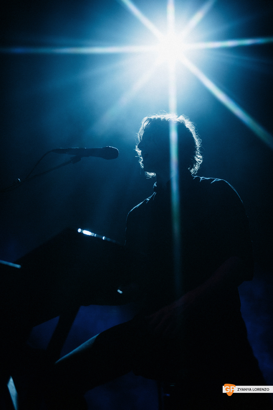 Dean Lewis live at Vicar St, Dublin. Photographed by Zyanya Lorenzo.