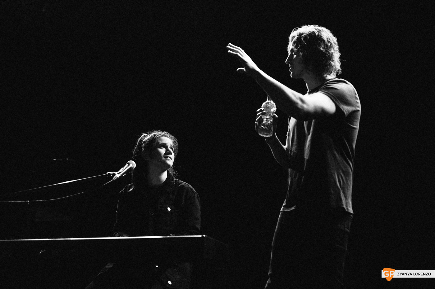 LUZ supporting Dean Lewis at Vicar St, Dublin. Photographed by Zyanya Lorenzo.
