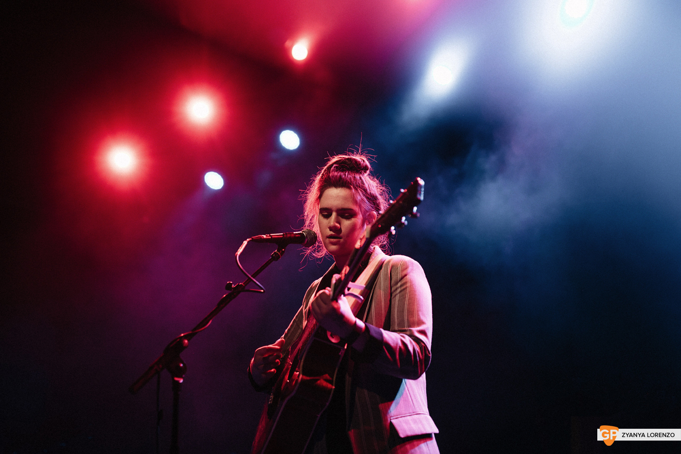 LUZ supporting Dean Lewis at Vicar St, Dublin. Photographed by Zyanya Lorenzo.