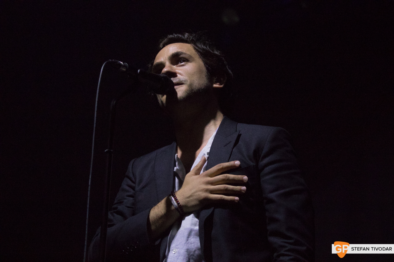 Jack Savoretti Olympia Dublin May 2019 Tivodar 16