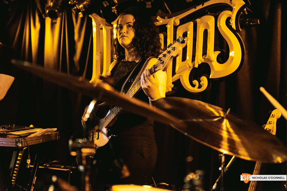 Support 1- Jackie Beverly supporting Sorcha Richardson in Whelan’s. Photographs by Nicholas O’Donnell. (2 of 7)