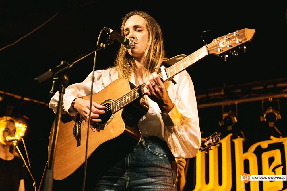 Support 1- Jackie Beverly supporting Sorcha Richardson in Whelan’s. Photographs by Nicholas O’Donnell. (5 of 7)