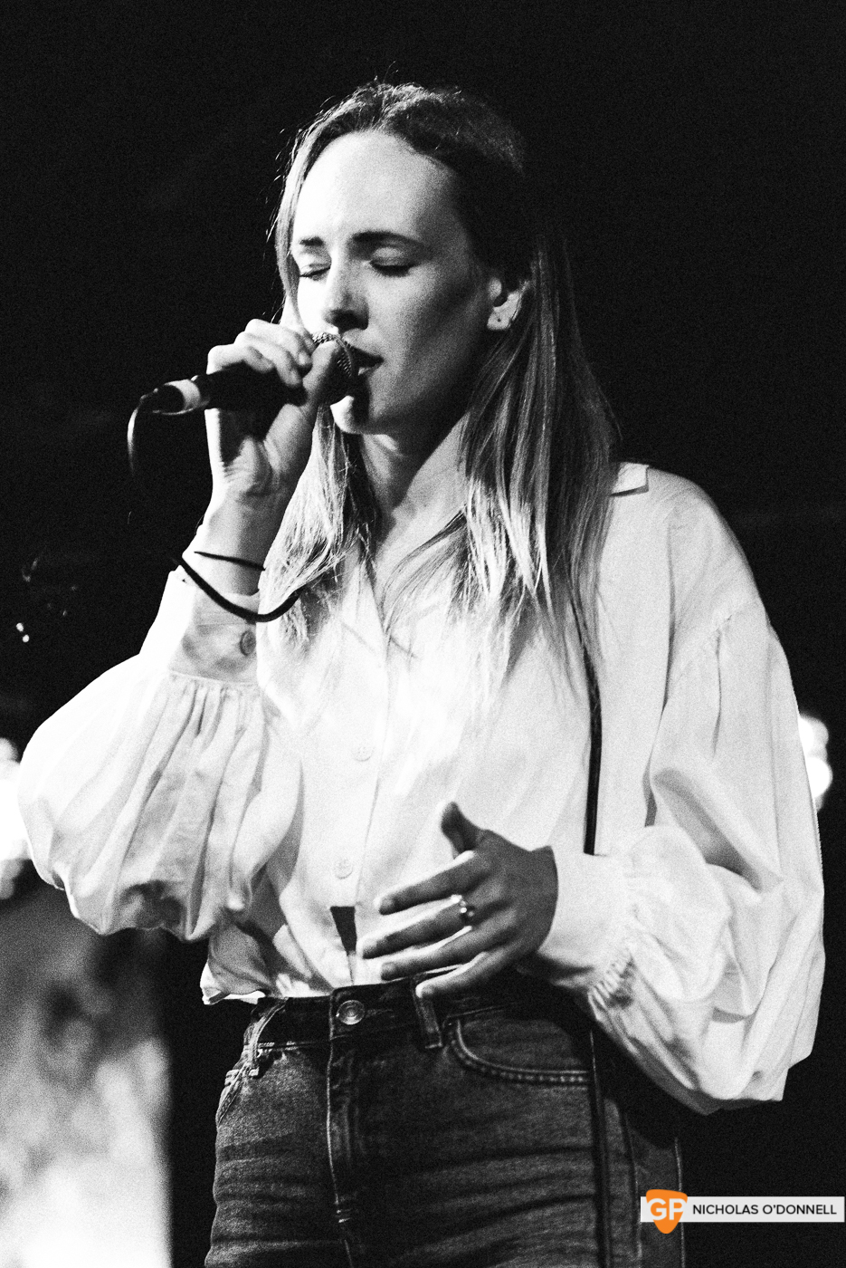 Support 1- Jackie Beverly supporting Sorcha Richardson in Whelan’s. Photographs by Nicholas O’Donnell. (7 of 7)