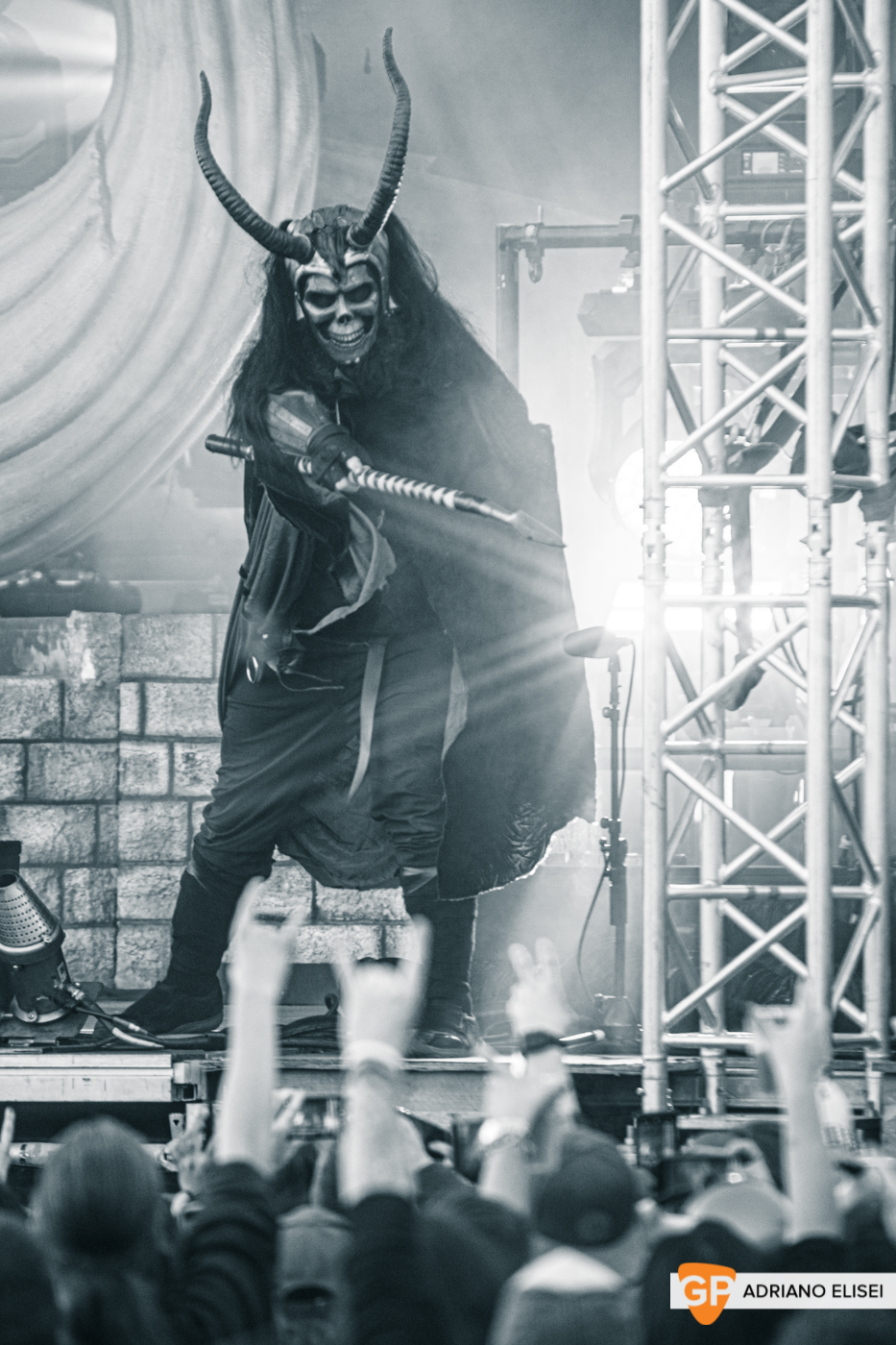 Amon Amarth at King John Castle 2019 (33)