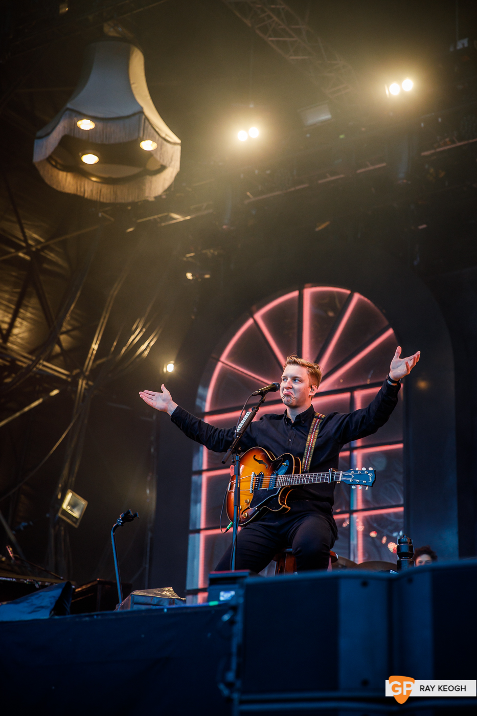 George Ezra – Malahide Castle – Photo by Ray Keogh