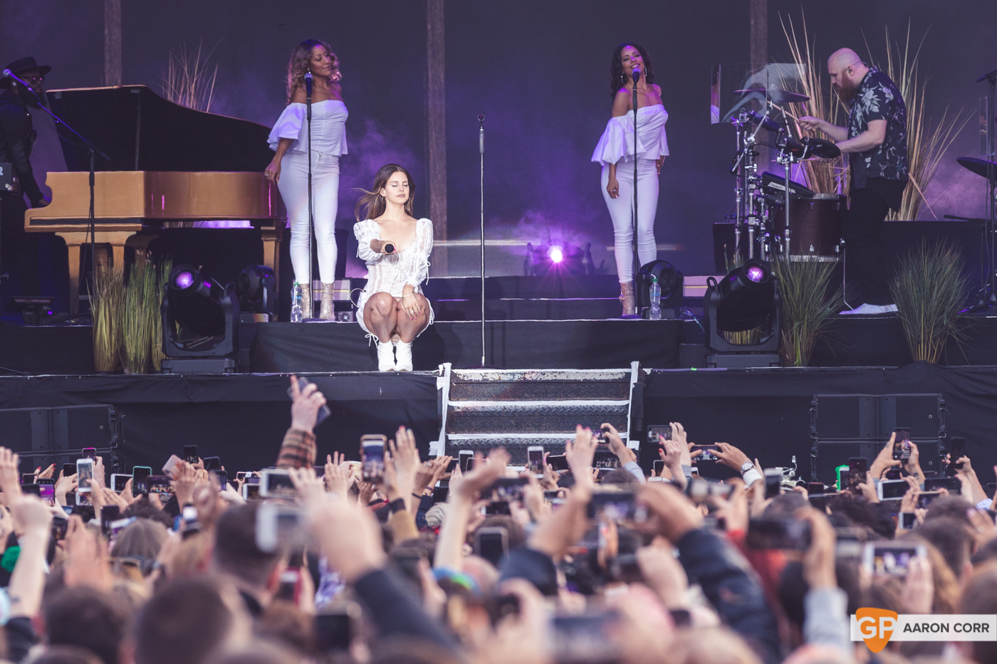 Lana Del Rey at Malahide Castle by Aaron Corr (22-Jun-19)-5805