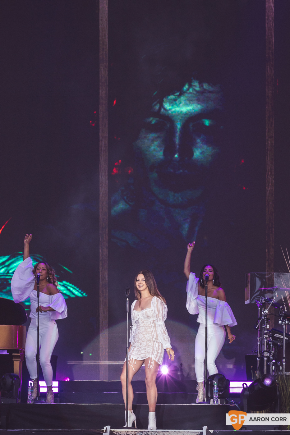 Lana Del Rey at Malahide Castle by Aaron Corr (22-Jun-19)-5861